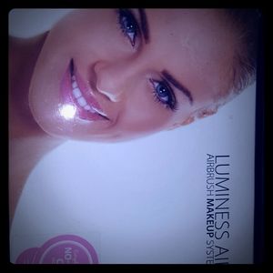 Offers Welcome!  Luminess Airbrush makeup system